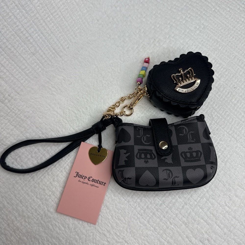 Juicy Couture Sweet Break Time Mini Tab Wristlet 🖤